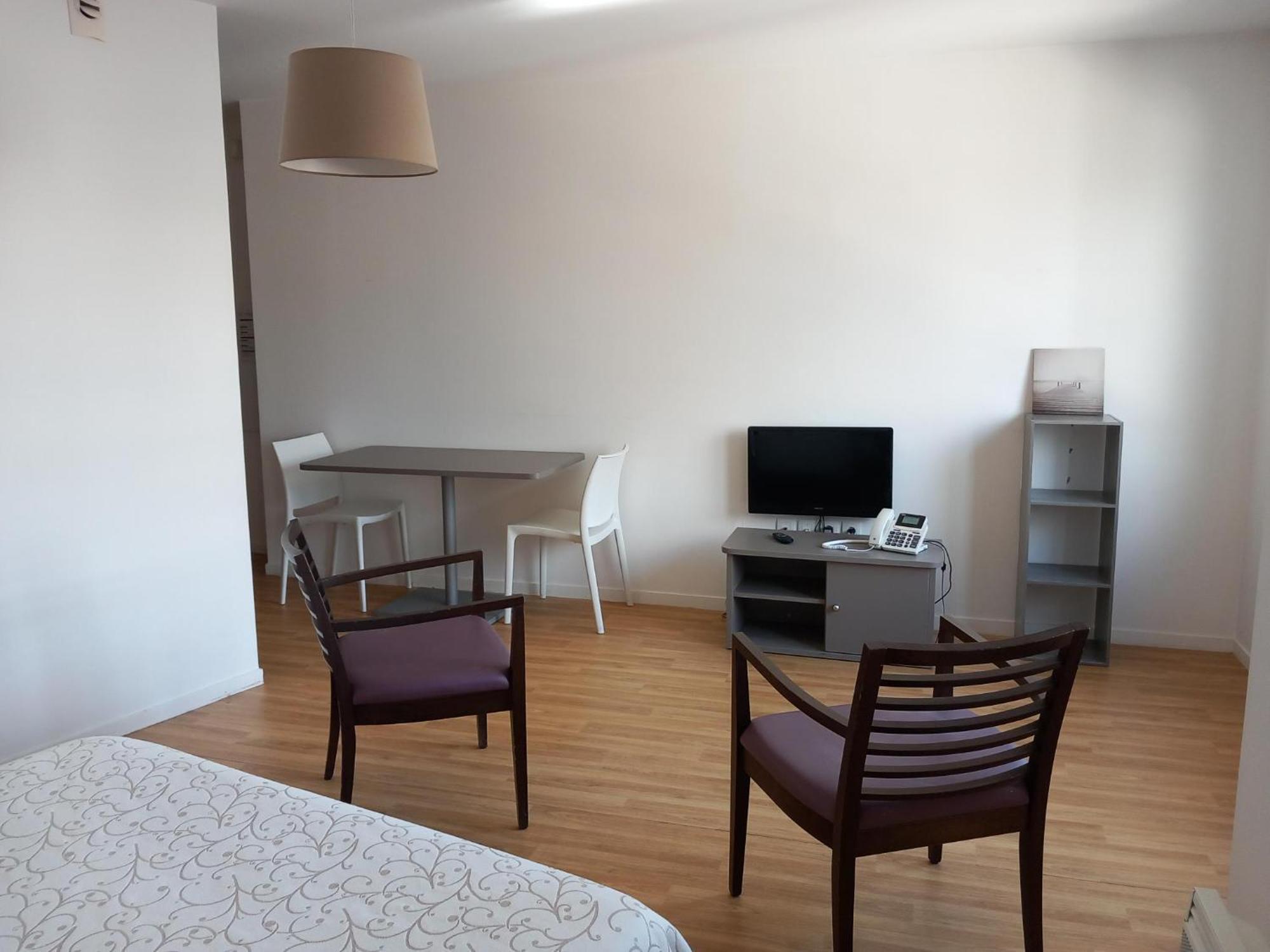 Residence Services Seniors Espace Et Vie Le Mans Exterior photo